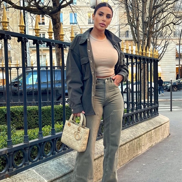 Zara Beige Ribbed T-Shirt - Picture 8 of 17